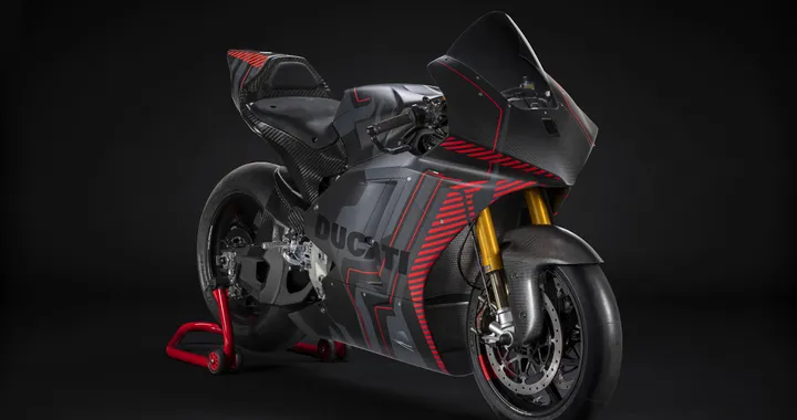 Ducati MotoE V21L, svelati i dettagli della moto elettrica da gara