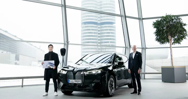 BMW, 2 milioni di auto elettriche consegnate entro il 2025