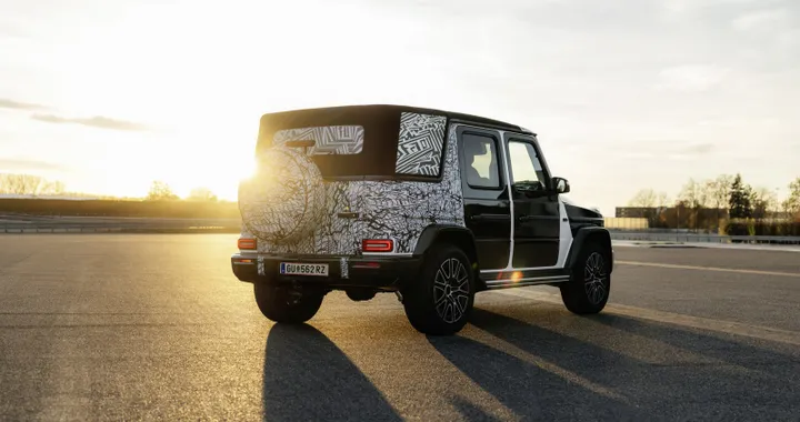 Nuova Mercedes Classe G Cabrio, il fuoristrada diventa ancora più esclusivo: prime foto ufficiali