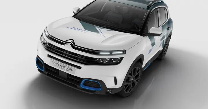 Citroen C5 Aircross Hybrid Concept, a Parigi il futuro SUV ibrido plug-in