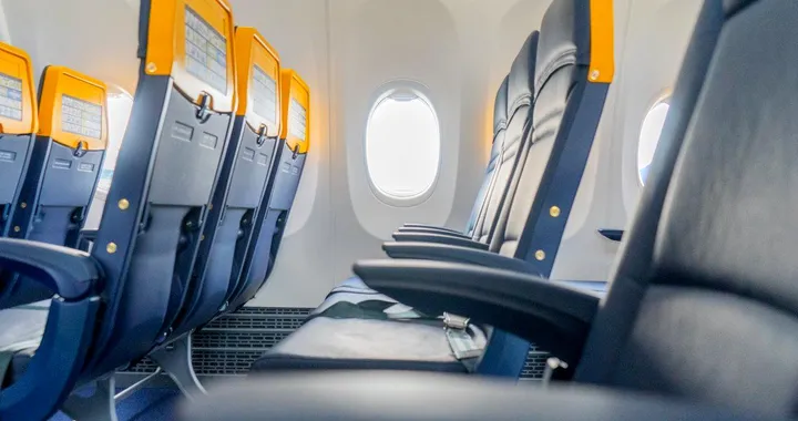 Enac sanziona Ryanair: fa ancora pagare per far sedere vicini genitori e figli
