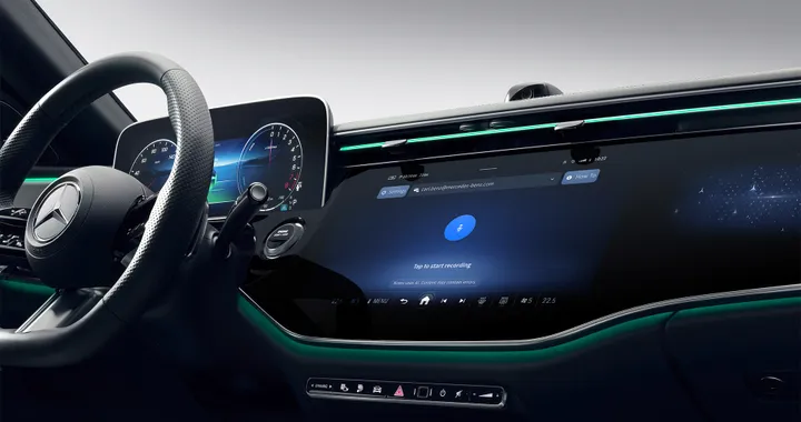 Mercedes, ecco MBUX Notes per prendere appunti con la voce