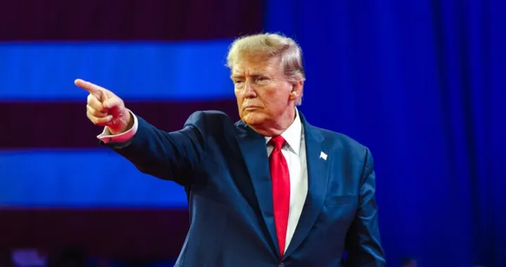 Trump: stop al Green Deal. Gli americani potranno acquistare l'auto che vogliono