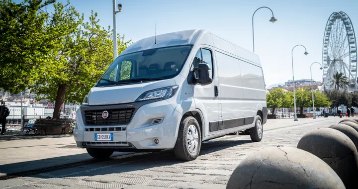 Fiat E-Ducato, debutta il nuovo furgone elettrico: autonomia sino a 280 km