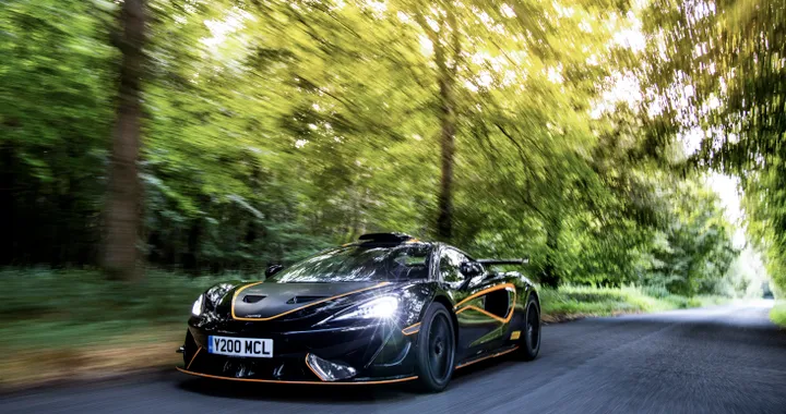 McLaren 620R: con l'eslusivo R Pack diventa ancora più estrema