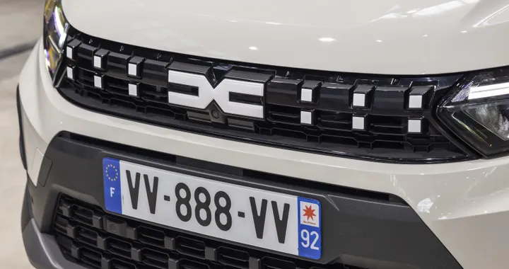 Dacia conferma, due novità nel 2026: una citycar elettrica e un modello di segmento C