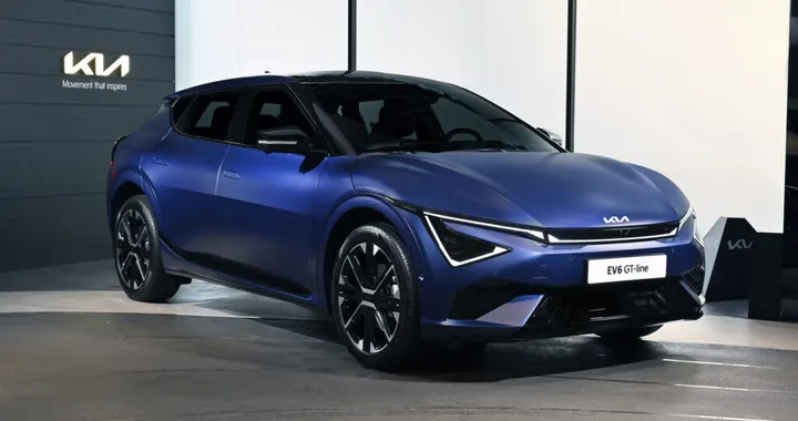 Kia EV6, nuovo look e più autonomia con il restyling