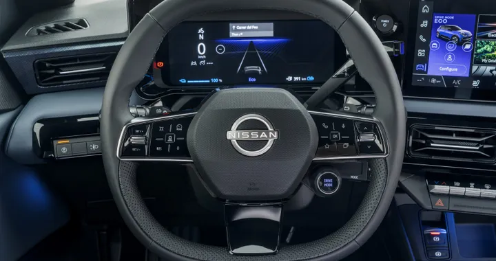 Nuova Nissan Micra: interni e bagagliaio della citycar elettrica