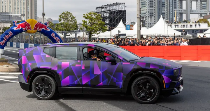 Honda presenta il prototipo SUV 0: il debutto in Giappone coi piloti Red Bull