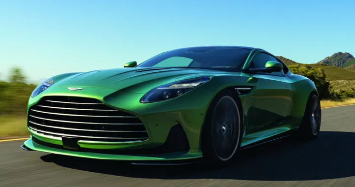 Aston Martin DB12, ufficiale la nuova sportiva con V8 da 680 CV