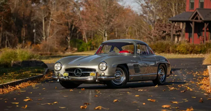 Una rara Mercedes 300SL Gullwing del 1957 va all'asta