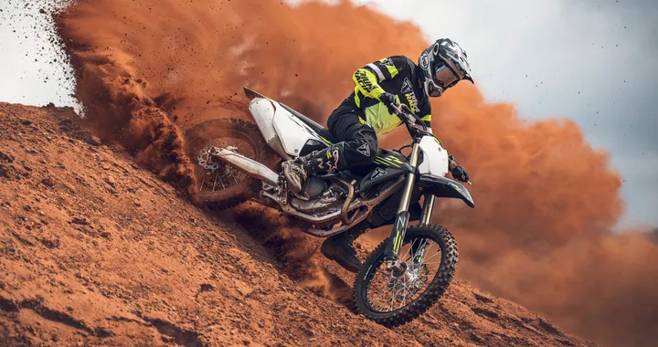 Triumph TF 250-X MY26: più potenza e una guida ancora più precisa