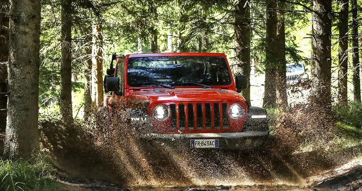 Jeep Wrangler V8 Hemi debutterà sul mercato nel 2021