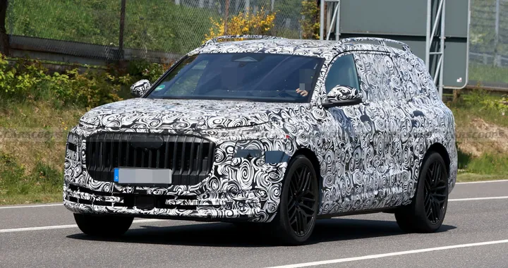 Audi Q9 2027: il maxi SUV si mostra in foto. Le caratteristiche