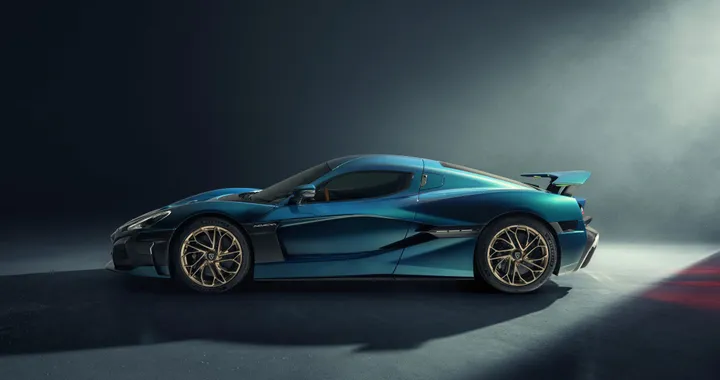 Rimac &quot;segue&quot; Tesla e lavora a batterie con celle cilindriche da 46 mm