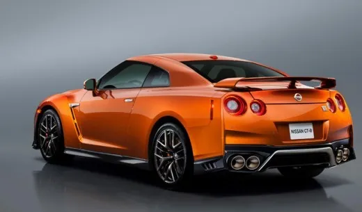 Nissan GT-R di prossima generazione sarà ibrida &quot;per stare al passo coi tempi&quot;