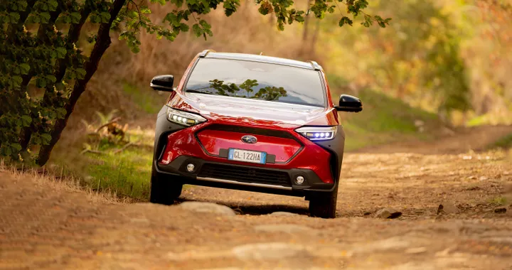 Subaru sceglie lo standard di ricarica di Tesla per le sue elettriche in Nord America