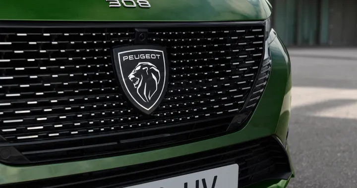 CES 2023: Peugeot svelerà Inception, un concept dell'elettrica del futuro