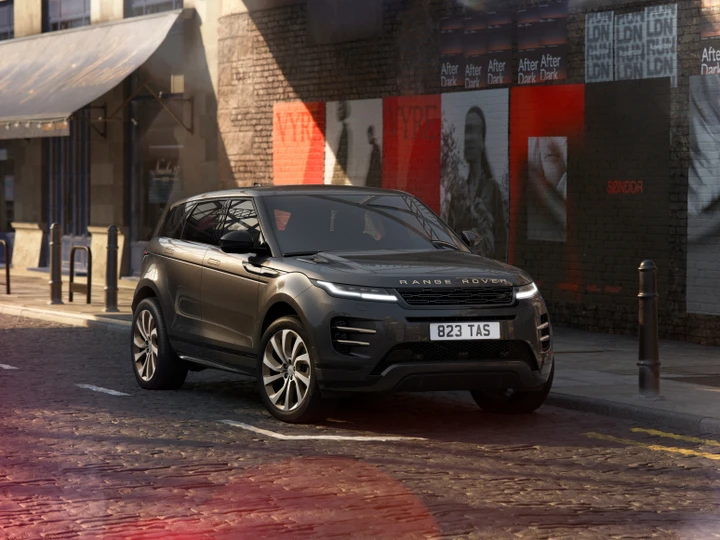 Range Rover Evoque e Velar in edizione speciale ispirate a Londra