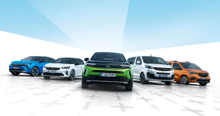 Opel: Crossland e Insignia diventeranno elettriche