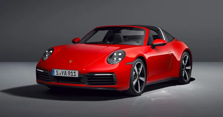 Porsche 911 Targa, le nuove foto spia del restyling