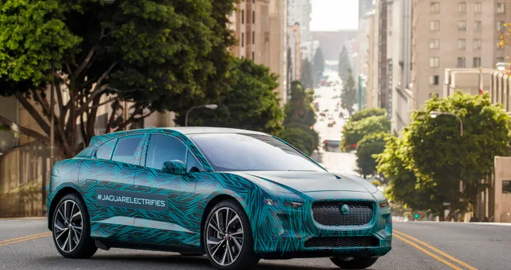 Jaguar I-PACE: prezzi da 82.000 euro per il SUV elettrico