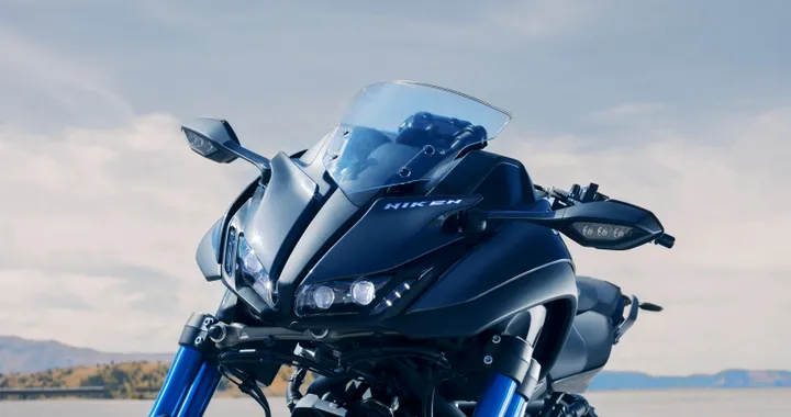 Yamaha NIKEN: moto a tre ruote, tre cilindri