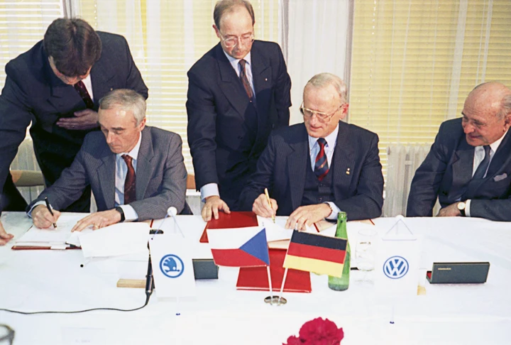 I 35 anni di Škoda nel Gruppo Volkswagen: dall'anatroccolo dell'Est al cigno di oggi