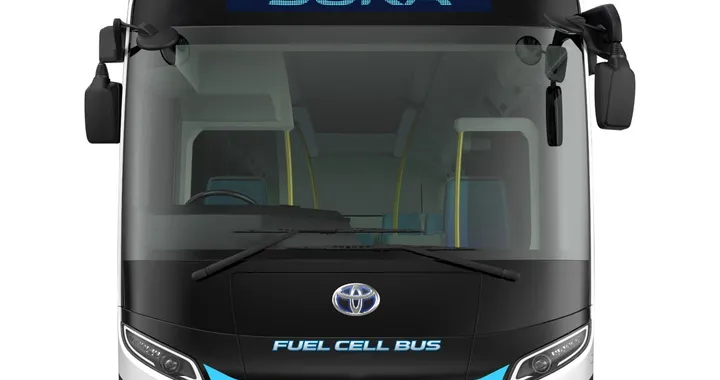 Toyota Sora: l'autobus con celle a combustibile