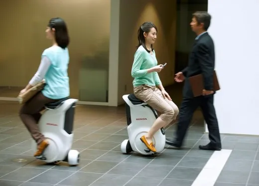Honda UNI-CUB: Partono i test. Ma serve davvero?