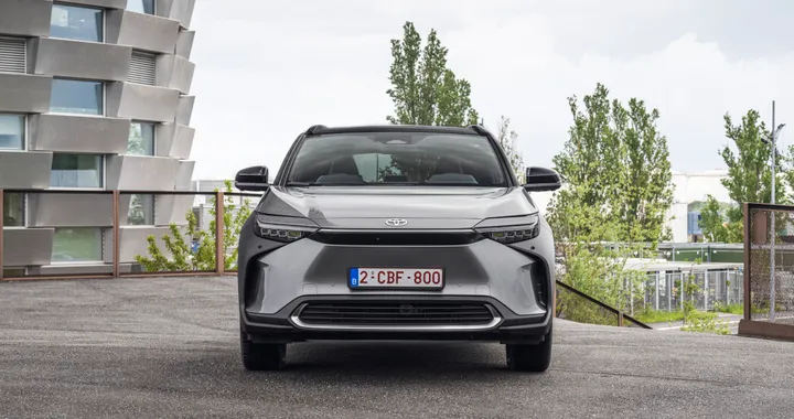 Toyota e Lexus adottano lo standard di ricarica di Tesla in Nord America