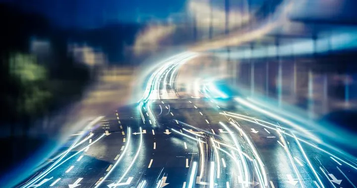 Guida autonoma: in futuro le auto avranno anche le &quot;orecchie&quot;