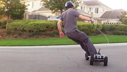 Gnarboard: skateboard elettrico con motore fino 3.4 kW (video)