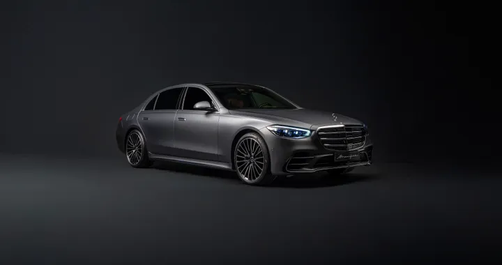 Classe S 2025: Mercedes alza ancora l’asticella del lusso e dell’innovazione