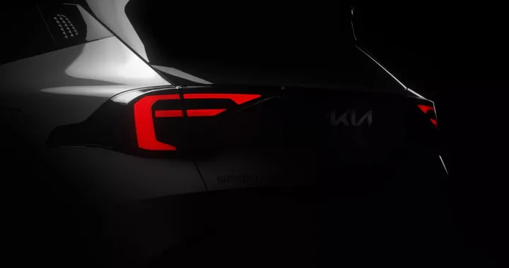 Kia Sportage si prepara al restyling. Ecco il teaser video