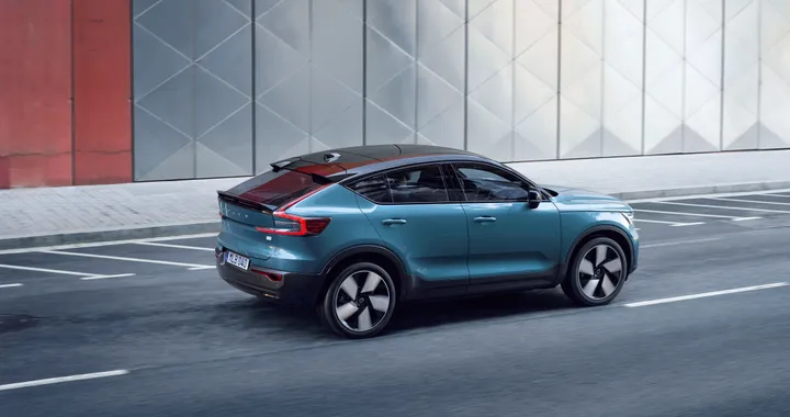 Volvo C40 Recharge, parte la produzione della nuova elettrica
