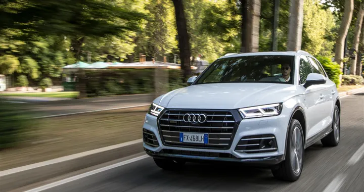 Audi Q5 2020, nuovi motori mild hybrid e taglio dei prezzi