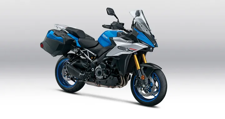 Suzuki GSX-S1000GX, arrivano le nuove versioni Plus e Top