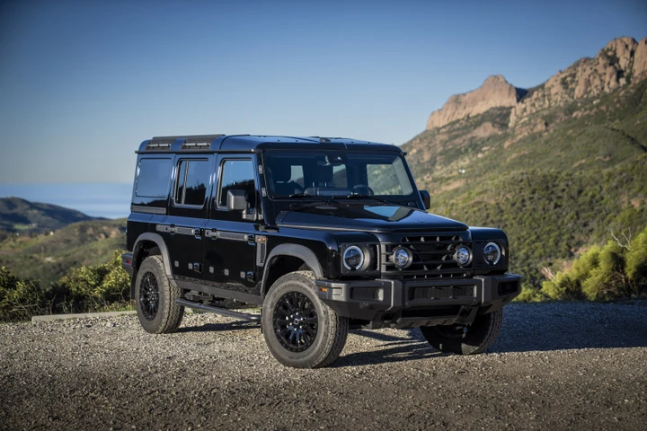 INEOS Grenadier, il fuoristrada si aggiorna per il 2026: ecco cosa cambia