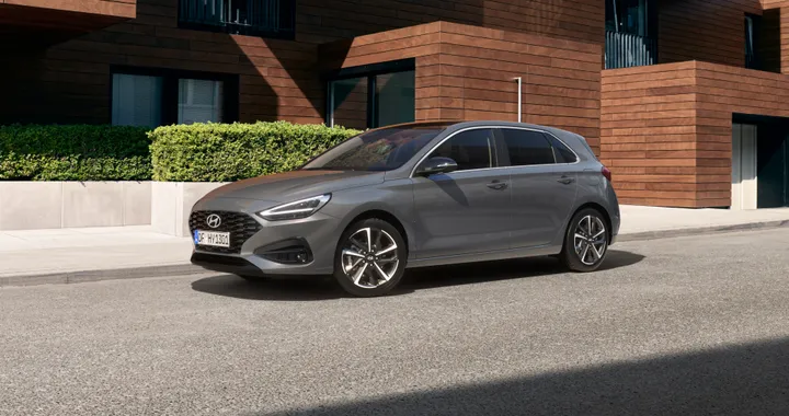Hyundai i30, secondo restyling per la terza generazione. Le novità