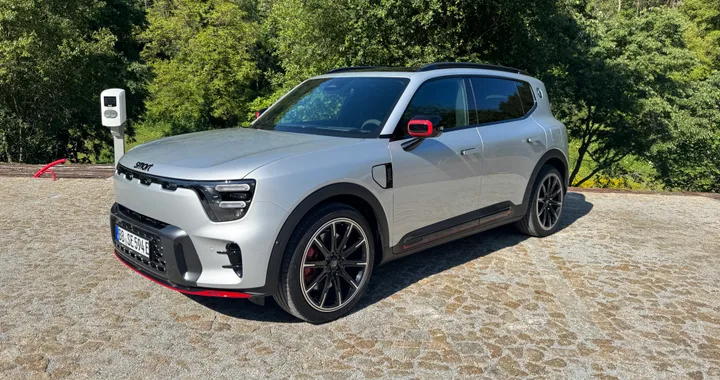 Non vuoi più la tua Tesla? Smart la supervaluta se acquisti una Smart #5