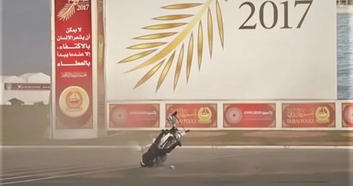 Hoverbike, la moto volante della polizia di Dubai si schianta al suolo