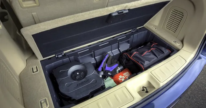 Nissan Pathfinder 2013 in un video