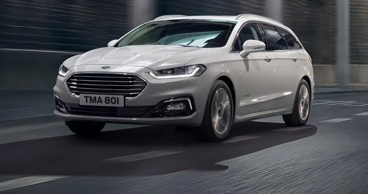 Ford Mondeo: il restyling introduce l'ibrido anche sulla Wagon