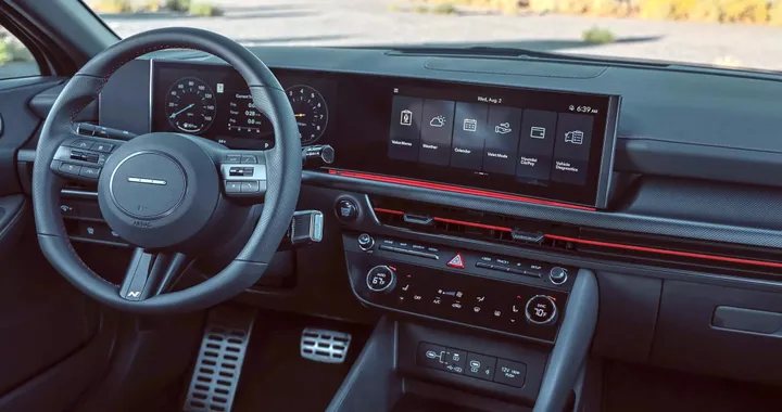 Hyundai riconosce il limite dei touchscreen: ritornano i tasti fisici?