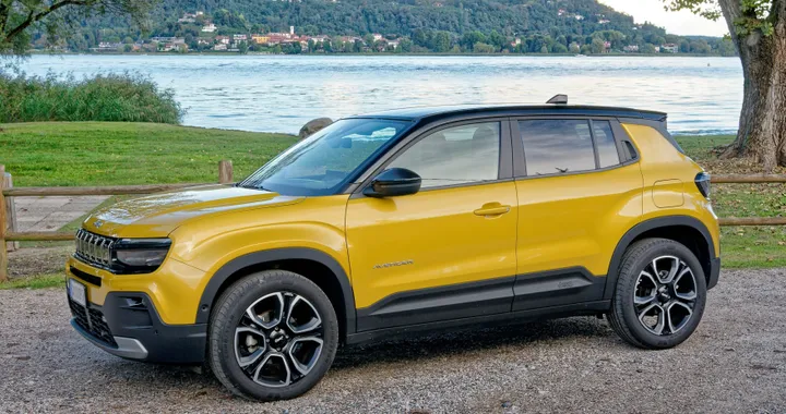 Jeep Avenger si conferma il SUV più venduto in Italia anche a gennaio 2025
