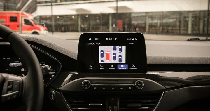 Ford, accordo con Vodafone per i veicoli connessi