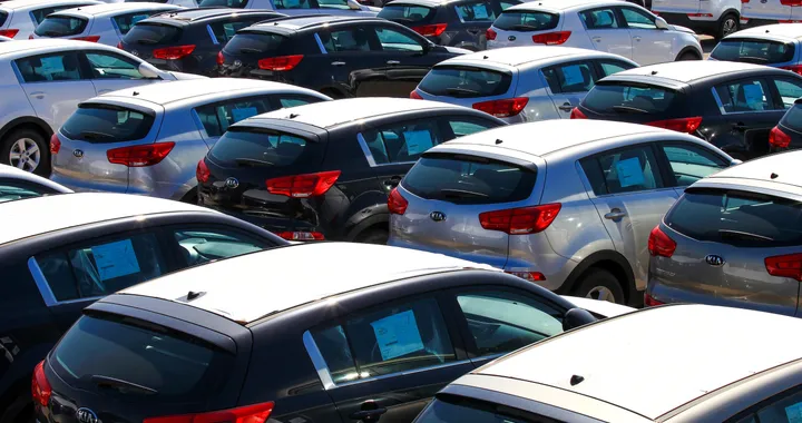 Mercato auto usate: continua la crescita, soprattutto delle ibride