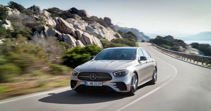 Mercedes Classe E: la sorpresa dell'ibrido plug-in diesel. Prova a batteria scarica