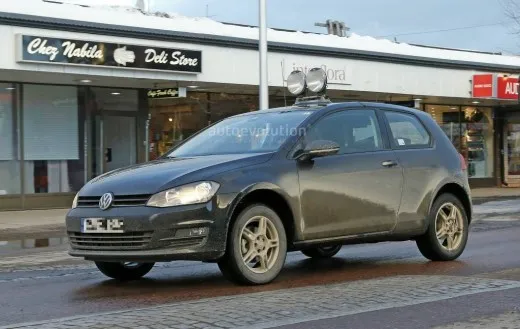 SUV Polo: avvistato il muletto del crossover Volkswagen